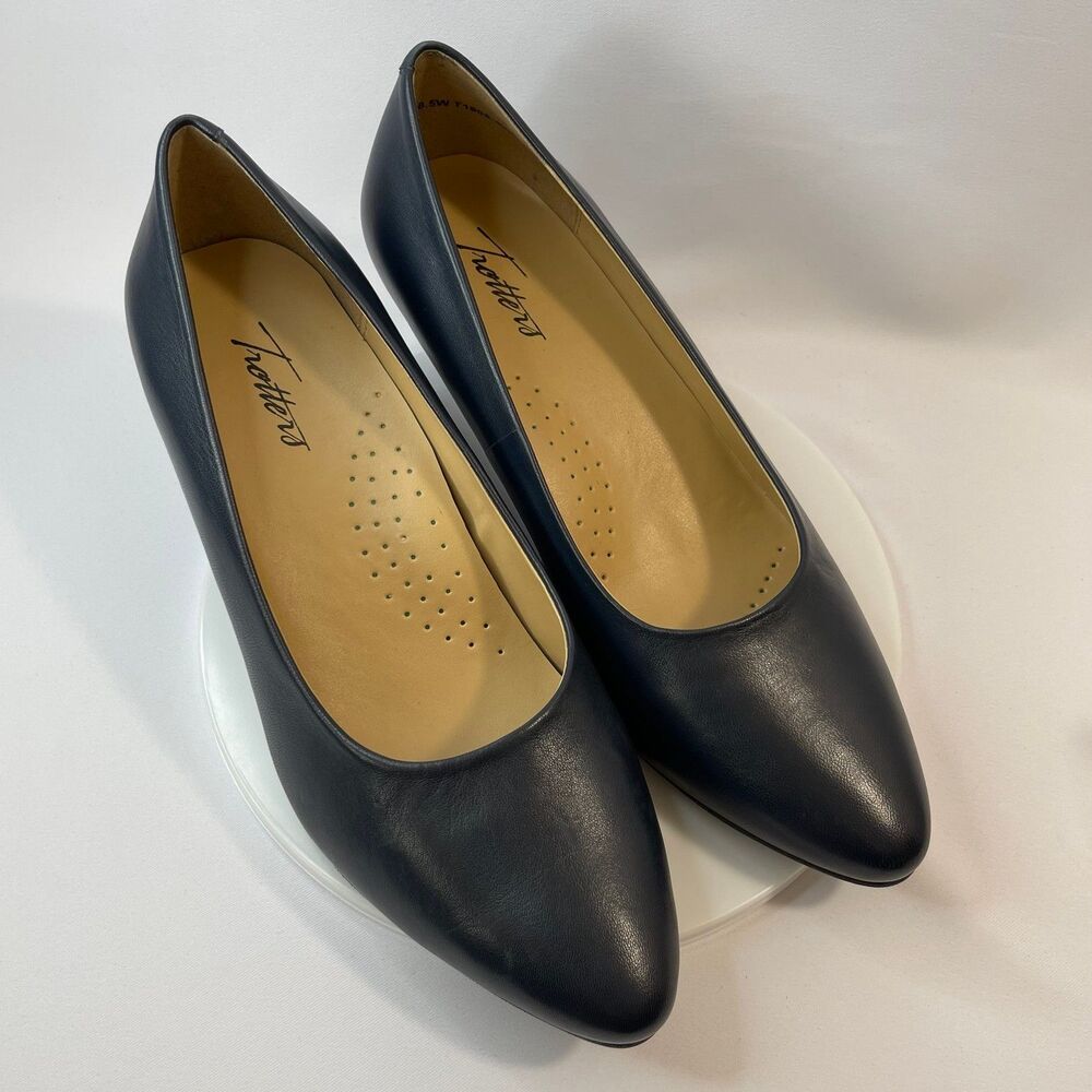 Trotters Kari Navy Blue Leather | Women's 8.5W